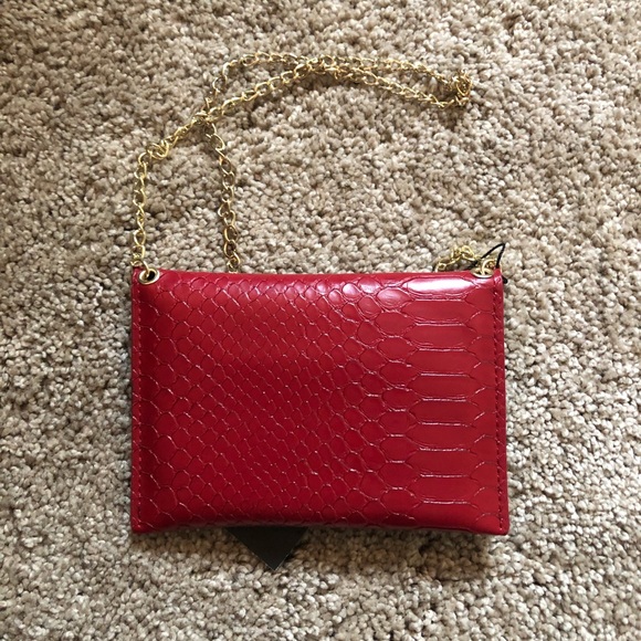 Ava & Kris Meg Ruby Red Snake Purse - Picture 3 of 3